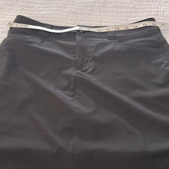 Eddie Bauer Women's Adventurer 2.0 black Skort size 6 - Picture 7 of 12